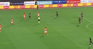 15 دقيقة.. إمام عاشور يهدر فرصة التقدم للأهلى أمام البنك الأهلى