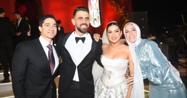 الحضرى والصقر ونجوم الرياضة والإعلام في حفل زفاف كريمة أحمد سليمان.. صور