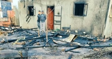 حريق يلتهم 3 منازل بدمياط والحماية المدنية تسيطر على النيران دون خسائر بشرية