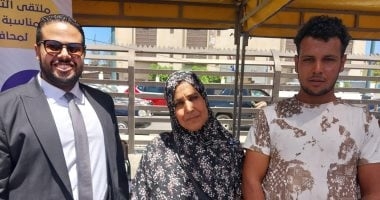 وفر لابنى فرصة عمل.. سيدة دمياطية تروى موقف وزير العمل مع أحد ذوى الهمم.. فيديو