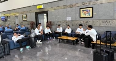 بيراميدز يصل مطار القاهرة استعدادا للسفر لجنوب أفريقيا قبل مواجهة صن داونز
