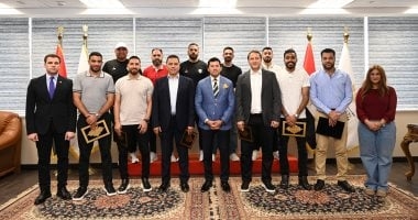 وزير الرياضة يستقبل بعثة الرياضيين العائدين من ليبيا بمقر الوزارة