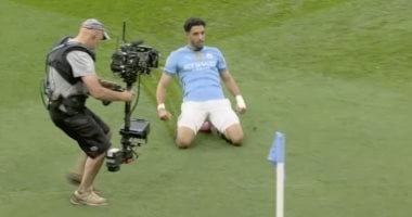 تحذيرات ودعوات للتدخل بعد واقعة عمر مرموش في الدوري الإنجليزي