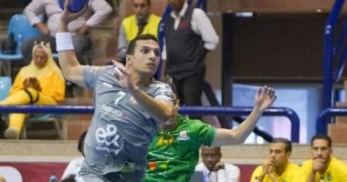 عبد العزيز إيهاب أفضل لاعب في مباراة الأهلي ودرب سلطان المغربي بكؤوس أفريقيا لليد