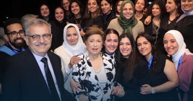 بكامل صحتها وأناقتها.. أول ظهور للدكتورة نوال الدجوي بعد أزمة أحفادها (صور)