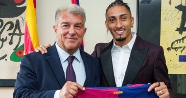 برشلونة يجدد عقد رافينيا رسميا حتى 2028
