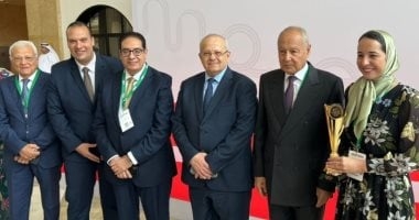 رئيس جامعة القاهرة يشارك فى افتتاح مؤتمر "سيملس الشرق الأوسط 2025" فى دبي