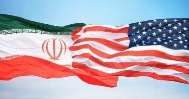 وزير الدفاع الإيراني يهدد بضرب قواعد أمريكية حال نشوب صراع بين طهران وواشنطن