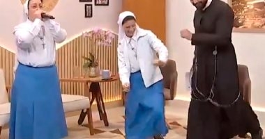 رهبنة على أنغام بيت بوكس.. برازيليتان تخطفان الأنظار بمواهب استثنائية.. فيديو