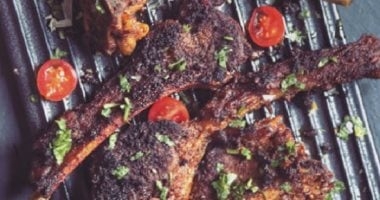 قبل العيد.. تعرفى على 5 أنواع لحوم مناسبة للشوى والتوابل الخاصة بها