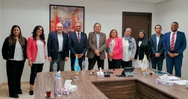 نائب وزير الإسكان يستقبل بعثة البنك الدولى لمتابعة برنامج الصرف الصحي بـ6 محافظات