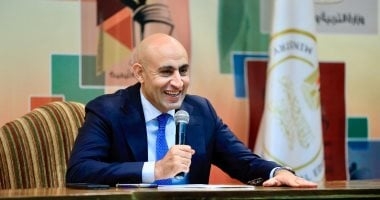 وزير التعليم: تعديل مناهج العربى والدراسات والدين والرياضيات لهذه الصفوف