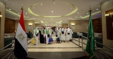 وصول طلائع حجاج السياحة إلى عرفات لأداء الركن الأعظم من الحج