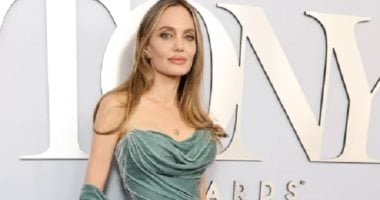 عيد ميلاد أنجلينا جولى.. 5 إطلالات أنيقة ومميزة لنجمة هوليود الشهيرة