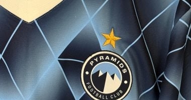 النجمة الأفريقية الأولى تزين قميص بيراميدز فى نهائى الكأس