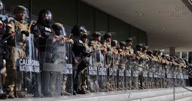4 آلاف من الحرس الوطنى و700 من المارينز وصلوا كاليفورنيا لمواجهة المظاهرات.. صور