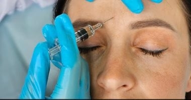 خبراء الصحة يحذرون من مضاعفات حقن البوتكس لاحتوائها على سموم قد تؤدى للوفاة