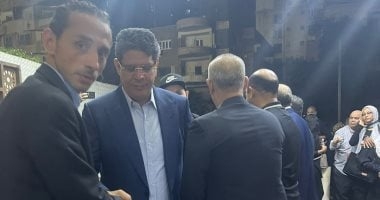 حضور أيمن الرمادى ولاعبى الزمالك عزاء والد محمد طارق