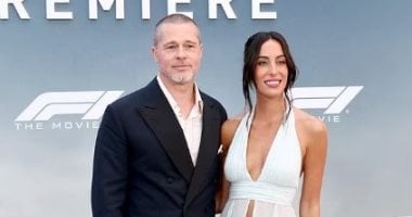 دايما مع بعض.. حبيبة براد بيت برفقته فى العرض الخاص لفيلم F1.. صور