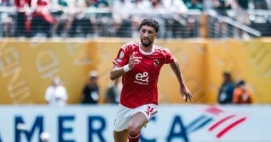 صاحب الهاتريك.. وسام أبو على رجل مباراة الأهلى وبورتو