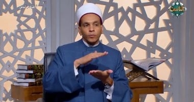 هل يجوز تغطية جميع جسد الميت بالتراب أثناء الدفن.. أمين الفتوى يجيب "فيديو"