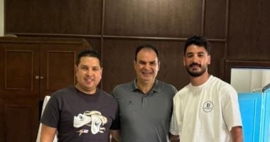 محمد حمدى زكى يوقع لفريق حرس الحدود عقب الرحيل من غزل المحلة