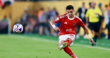 ريبيرو يعيد كوكا لمركز الوسط بالأهلي بعد حسم صفقة شكري