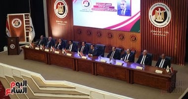 استئناف الدعاية الانتخابية للمرشحين العشرة بجولة الإعادة فى 5 محافظات