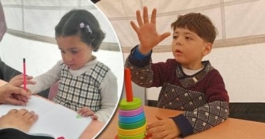 أطفال التوحد فى غزة بين نقص الغذاء والرعاية وأصوات القصف والأشلاء.. نوبات هلع يومية لـ"عبدالهادى ومصطفى" ووالدهما لا يجد مركزا لعلاجهما.. أسر المرضى: لا نجد مكان يتلقى فيه أطفالنا أبسط حقوقهم من اللعب والتأهيل