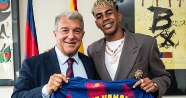 لامين يامال: برشلونة هو حياتي.. وسأواصل مسيرة ميسي ورونالدينيو