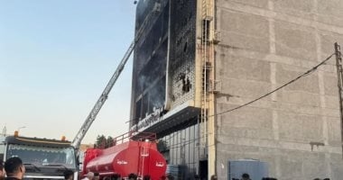 حاصرتهم النيران.. أم تلقى بنفسها وابنها من شرفة منزلهما فى الإسكندرية