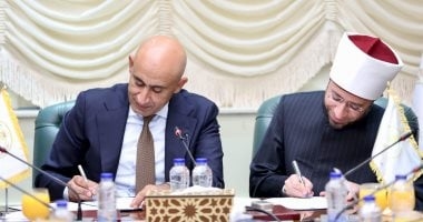 وزيرا الأوقاف والتعليم يوقعان بروتوكول تعاون لإطلاق حضانات تعليمية بالمساجد