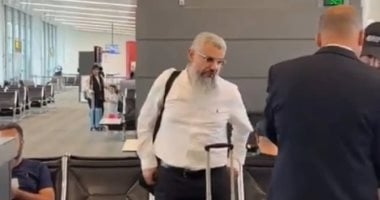 بعد سجنه 19 عاما فى السجون الأمريكية.. حميدان التركى يصل السعودية