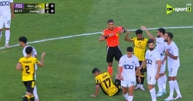طرد محمود طلعت.. ثانى بطاقة حمراء فى الدورى بعد الكرتى