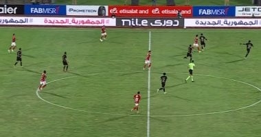 30 دقيقة.. الأهلي يتقدم على فاركو بثنائية شريف وزيزو.. فيديو