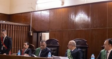 المشدد 10 سنوات لمتهمين بسرقة فتيات بالإكراه فى الطريق العام بسوهاج