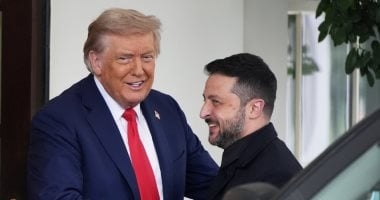 "بوليتيكو": البيت الأبيض يتطلع إلى إجراء محادثات السلام مع زيلينسكى وبوتين فى بودابست
