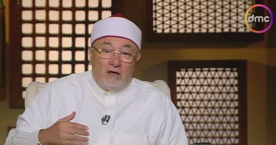 خالد الجندى: "وليتلطف" قسمت القرآن لنصفين لأن الله أراد التقرب لعباده بلطفه