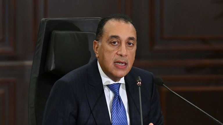 ⁠بعد فاجعة شهيدات المنوفية.. رئيس الوزراء يشدد على الفصل بين "الملاكي" و"النقل" في الطرق التي تشهد أعمال الصيانة