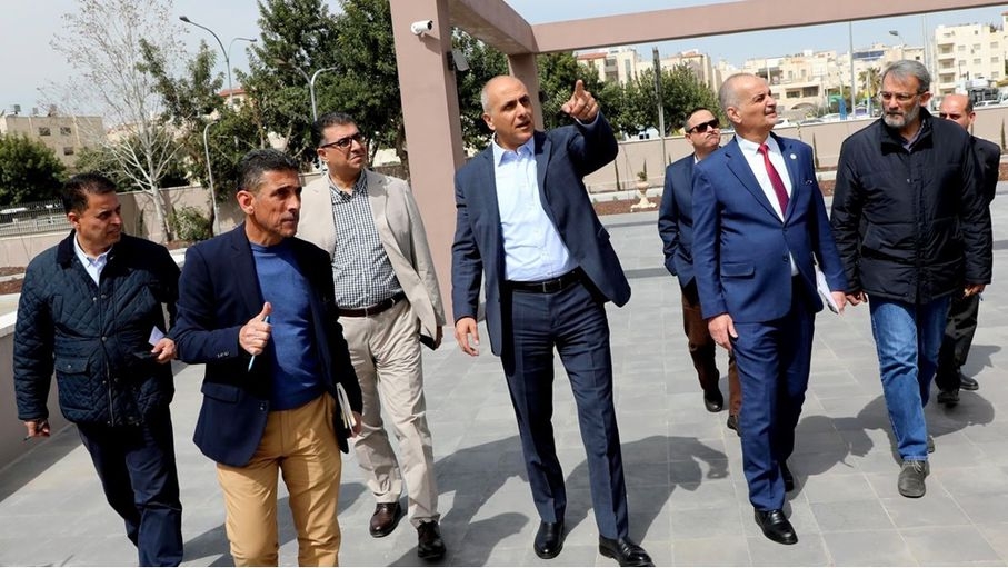 وزيرا "الزراعة"و"البيئة" يتفقدان المعرض الدائم لمنتجات البادية والريف