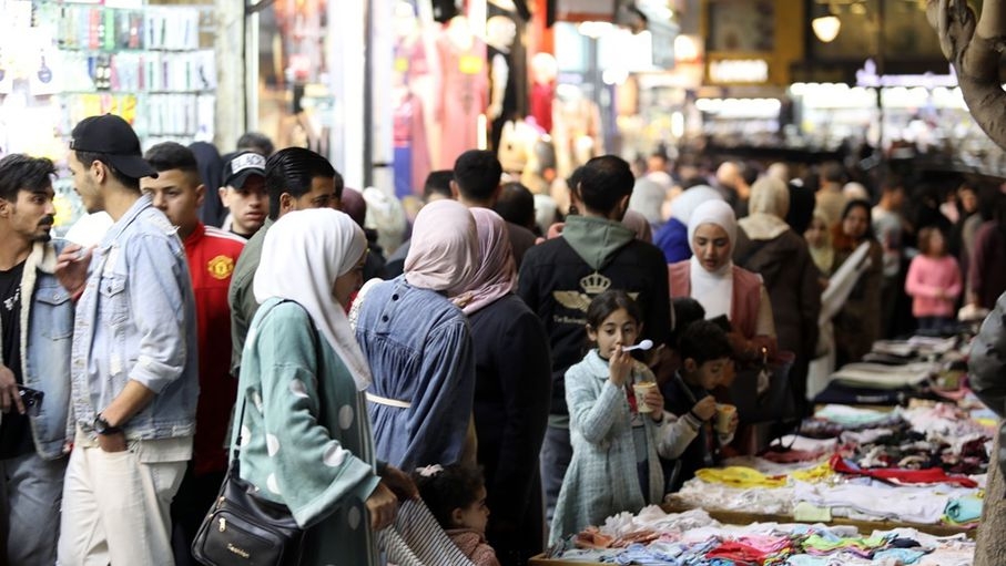 تحسن تدريجي للحركة التجارية بعد صرف الرواتب