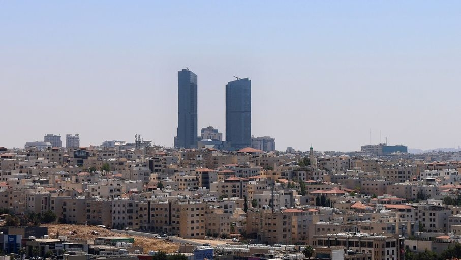 طقس معتدل في اغلب المناطق اليوم وأجواء خماسينية غدا