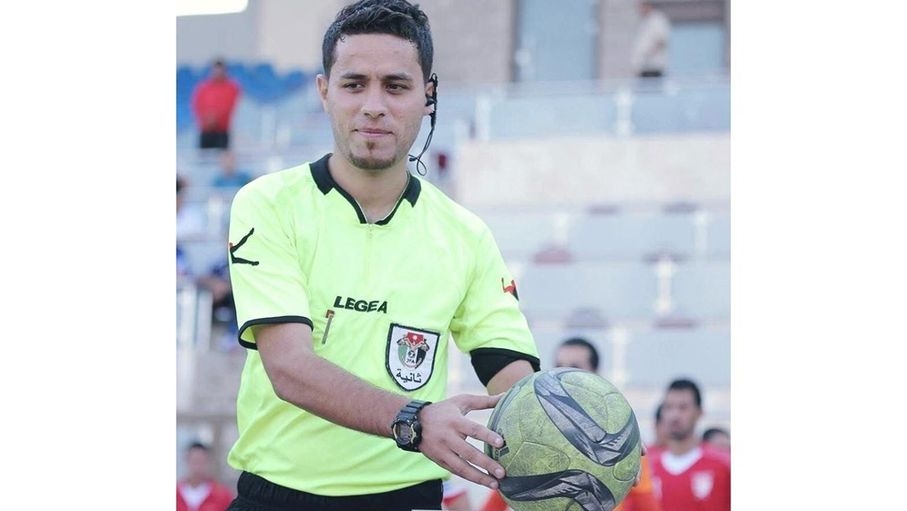 اتحاد الكرة يحدد حكام الجولة 21 من دوري المحترفين