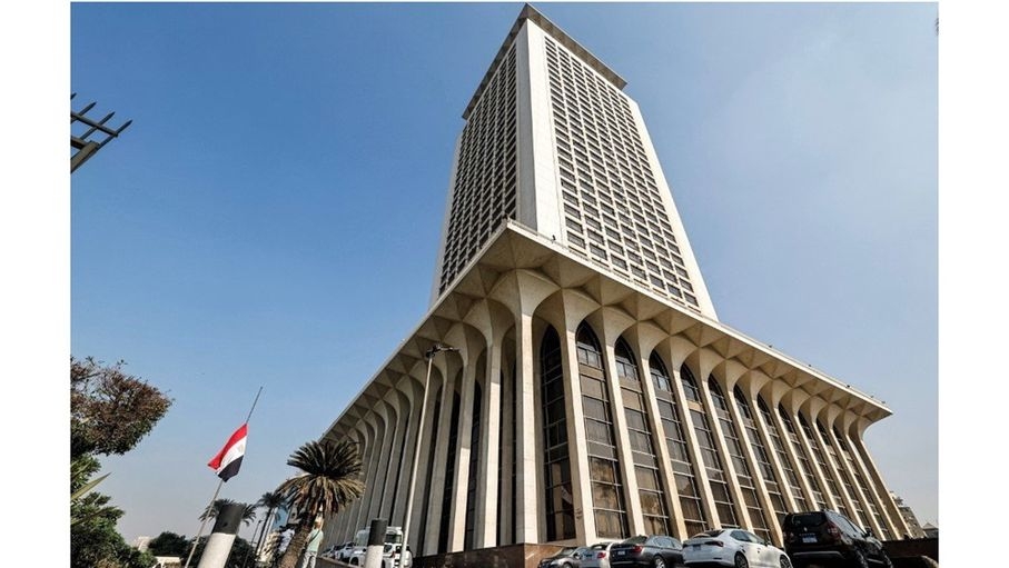 توتر دبلوماسي بين مصر وإسرائيل: تجميد التمثيل المتبادل