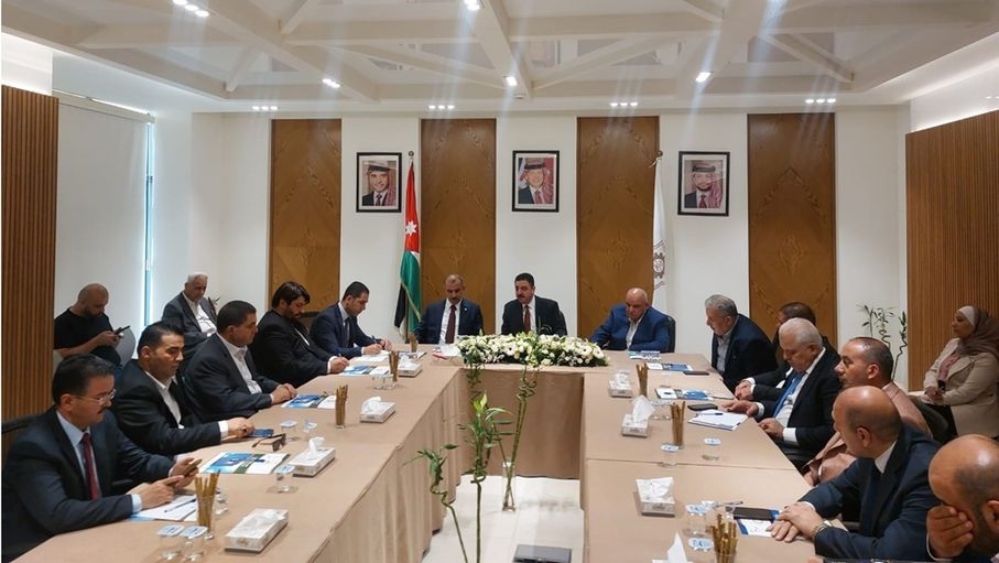غرفة صناعة إربد والسفير التركي يبحثان آفاق تطوير العلاقات الاقتصادية والتجارية