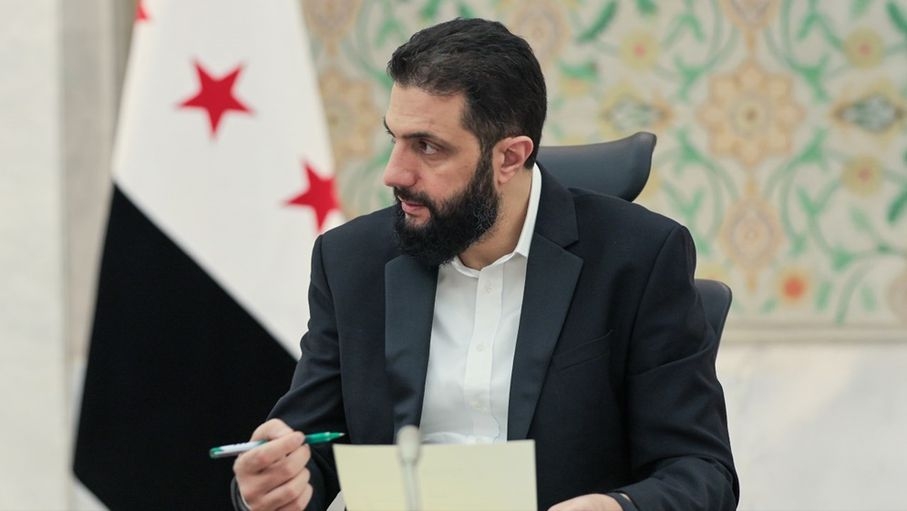 سوريا.. الشرع يناقش مع وزراء مشروع تعديل قانون الاستثمار