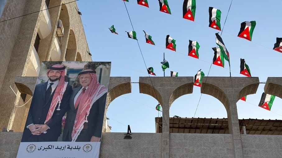 بلدية إربد تعلن جاهزيتها للاحتفال بعيد الاستقلال الـ79 للمملكة