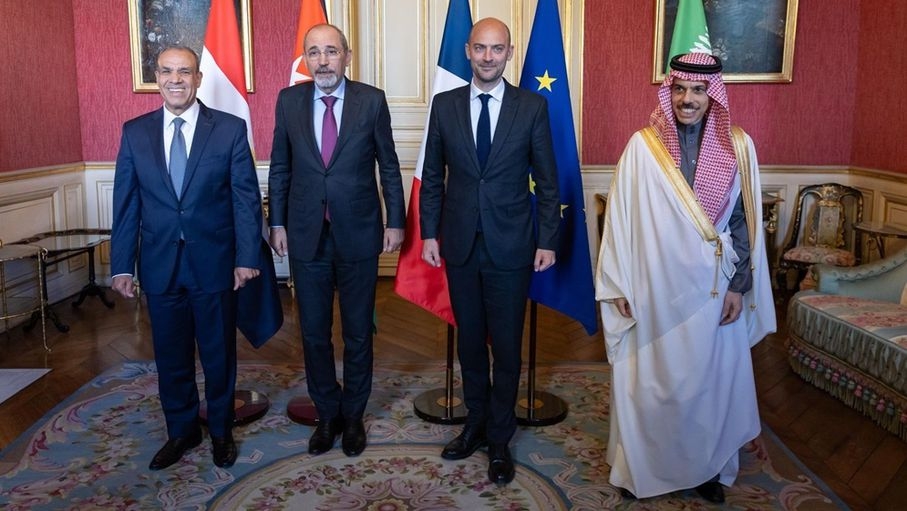 الصفدي يشارك باجتماع للجنة الوزارية المشتركة بشأن غزة مع نظيره الفرنسي