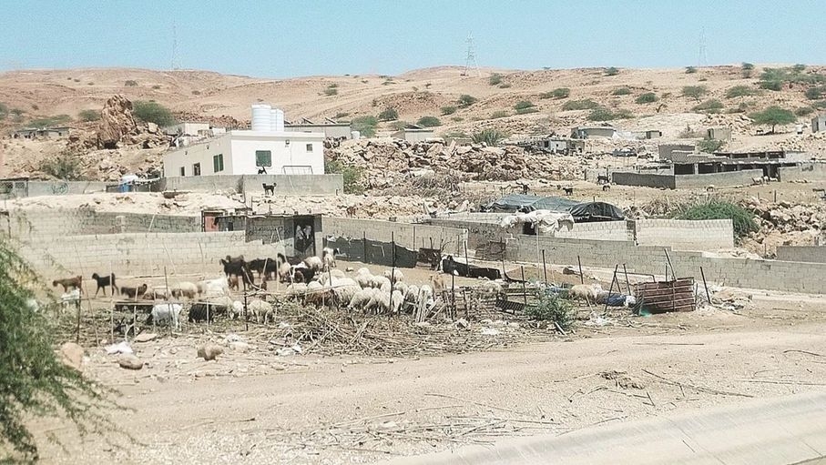 ظهرة الرمل.. مساكن منسية خارج الزمن