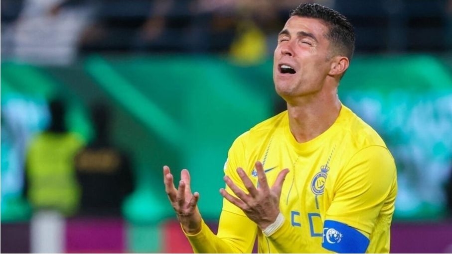 هل سيرحل رونالدو عن النصر السعودي؟.. تغريدة غامضة تثير الجدل
